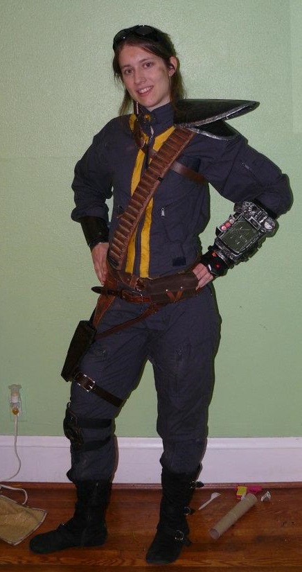 Fallout vault suit cosplay